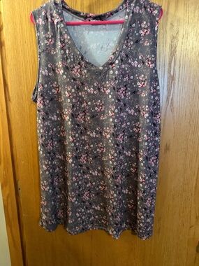 HEIMISH USA Gray Tank Top with Pink Floral Print